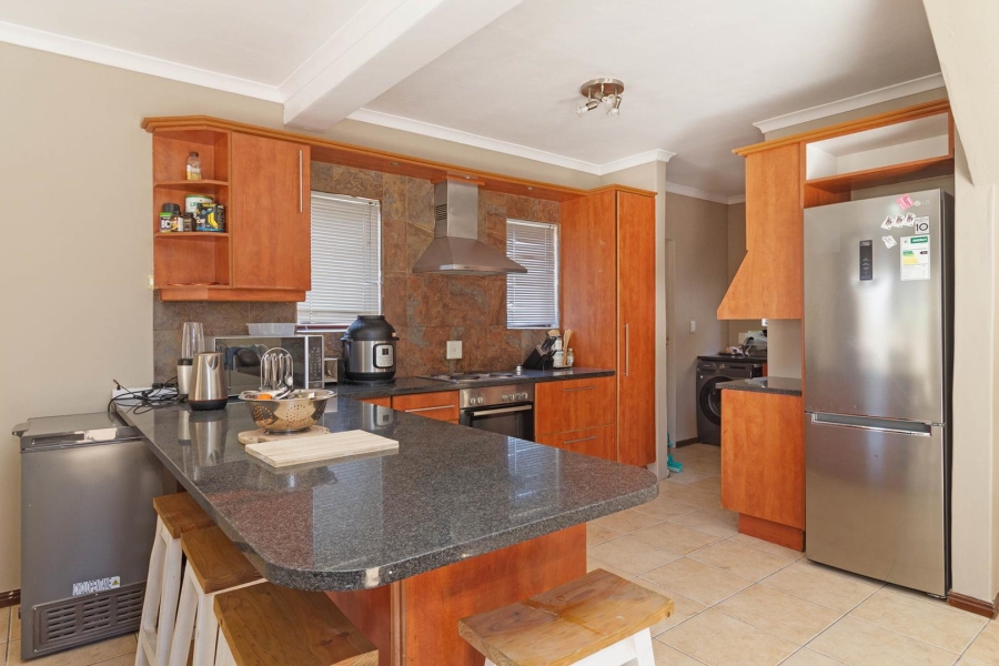 3 Bedroom Property for Sale in Parklands Western Cape